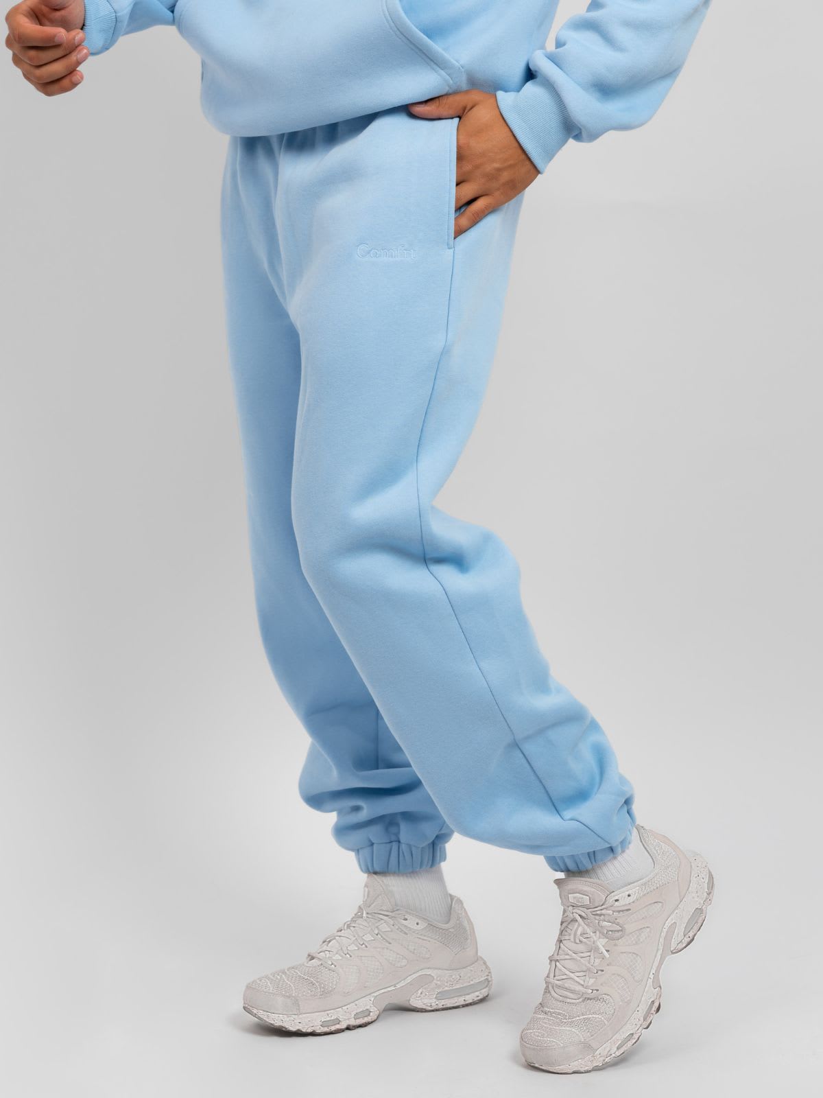 Signature Sweatpants — Comfrt