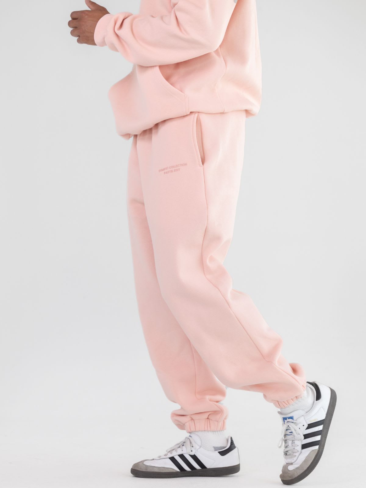 Pastel Sweatpants — Comfrt