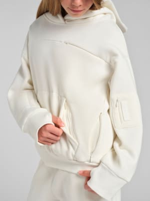 Shell / Raphaella
