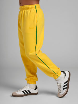 Samba Yellow / Logan