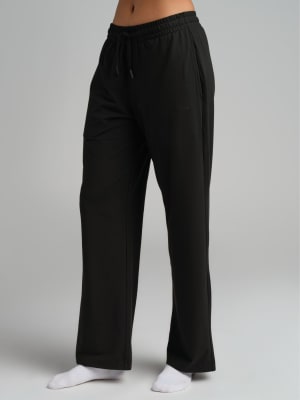 AllDayJersey™ Straight Leg Pants: Lexy is 5'8" and wears a size S