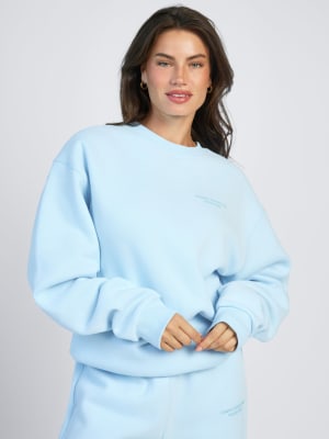 Pastel Crew: Lauren is 5'8" and wears a size M