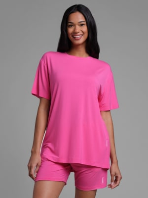 Cloud Lounge Tee: Lexy is 5'8" and wears a size S