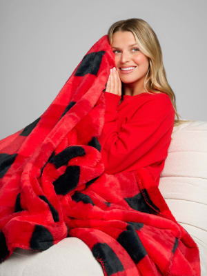 Faux Fur Blanket: undefined