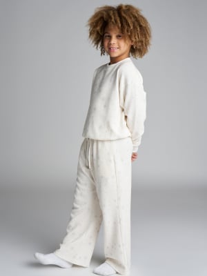 Waffle Kids Lounge Pant: Logan is 8 wearing a size S