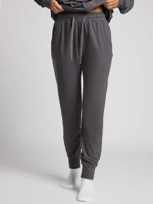 AllDay™ Jersey Ankle-Length Jogger: Nikki is 5'8" and wears a size S