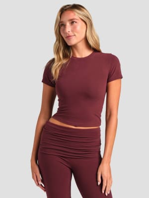 Maroon / F