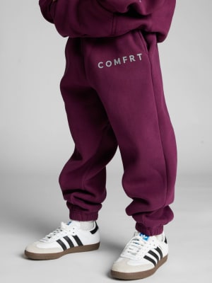 Tranquil Kids Sweatpants: Arina is 9 wearing a size S
