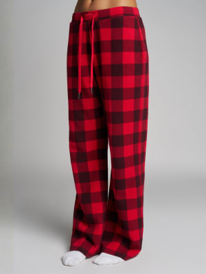 Waffle Lounge Pant: Abby is 5'9" and wears a size S