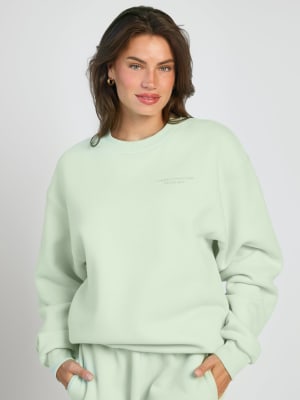 Pastel Crew: Lauren is 5'8" and wears a size M