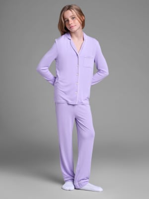 Luna Lounge Kids Set: Raphaella is 10 wearing a size S