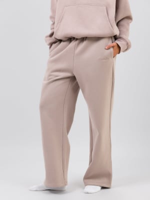 Signature Straight Leg Sweatpants: Joscelin is 5'11" and wears a size M