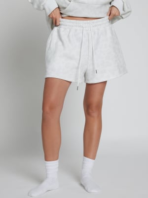 Minimalist Shorts: Snow Leopard