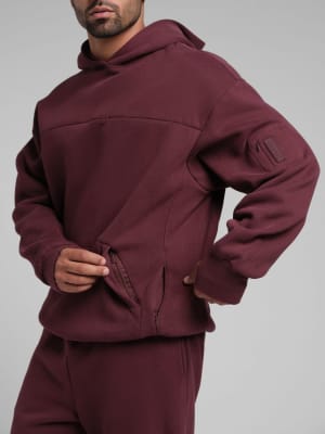 Maroon / M