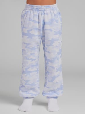 Sky Camo / Logan