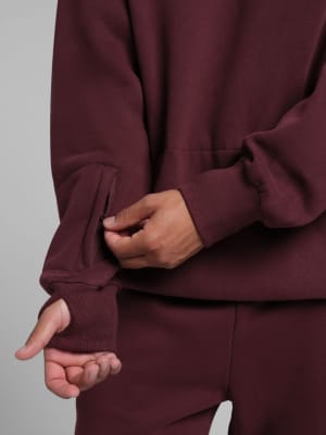 Maroon / M