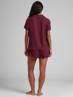 Plum / F