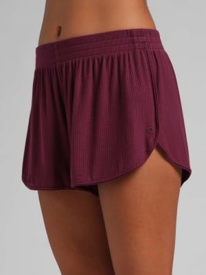 Plum / F