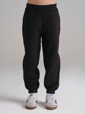 Onyx Black / Raphaella