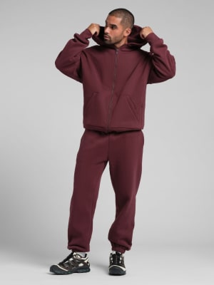 Maroon / M