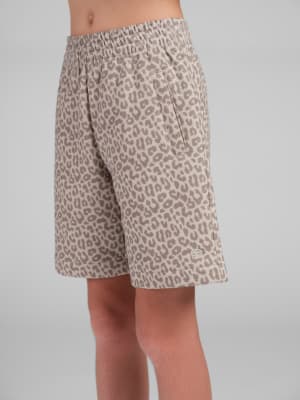 Desert Leopard / Raphaella