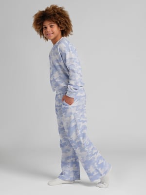 Sky Camo / Logan