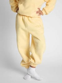 Signature Fit Sweatpants — Comfrt
