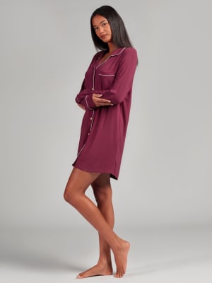 Plum / F