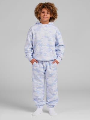 Sky Camo / Logan