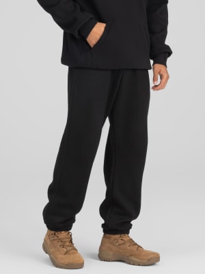 Travel Essentials Sweatpants: Obsidian