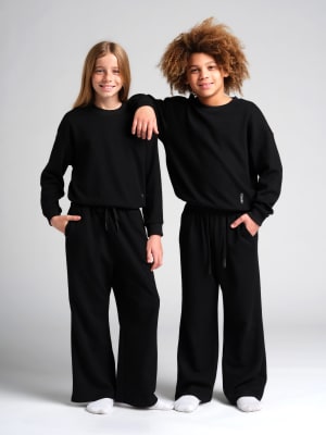 Onyx Black / Raphaella