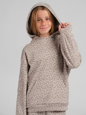 Desert Leopard / Raphaella