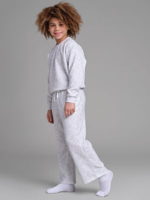 Snow Leopard / Logan