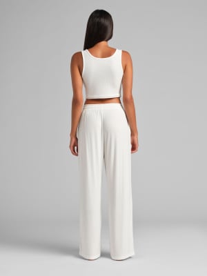 White / F