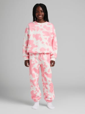 Strawberry Milk / Hattie