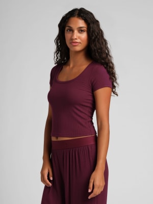 Plum / F