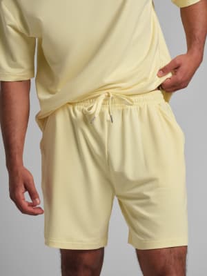 Luxe Terry Short: Jared is 6'1" and wears a size XL