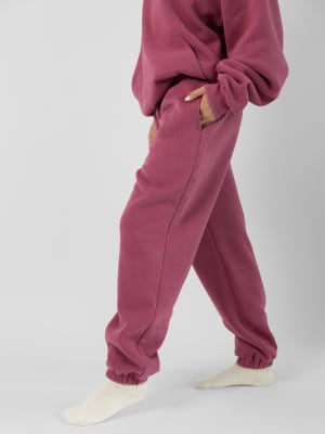 Minimalist Sweatpants: Harley is 5′10″ wearing a size M