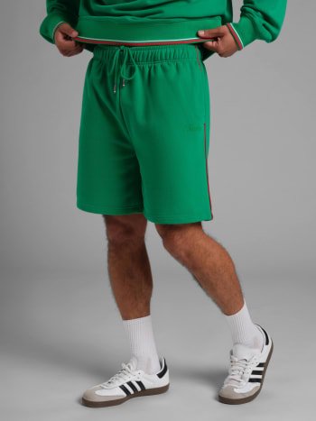 Bella Green / M