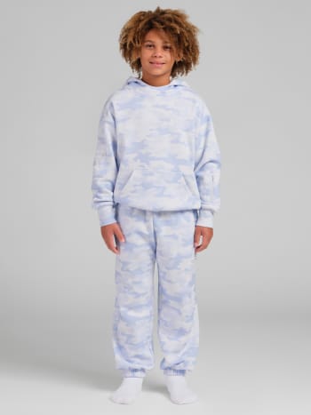 Sky Camo / Logan