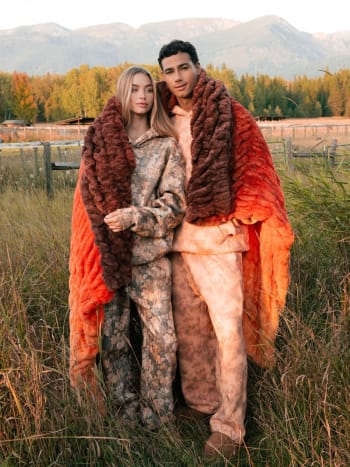 Dreamer Blanket – Halloween Edition in Pumpkin Spice Ombre