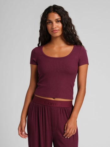 Plum / F