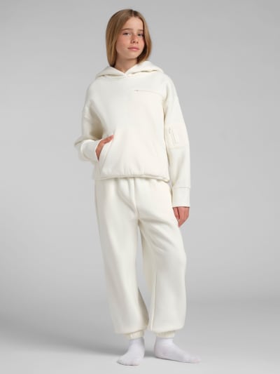 Shell / Raphaella