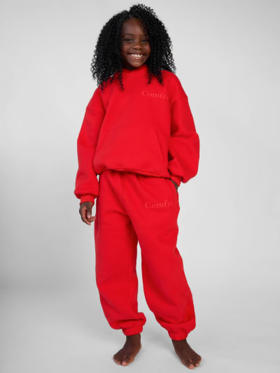 Crimson / Hattie