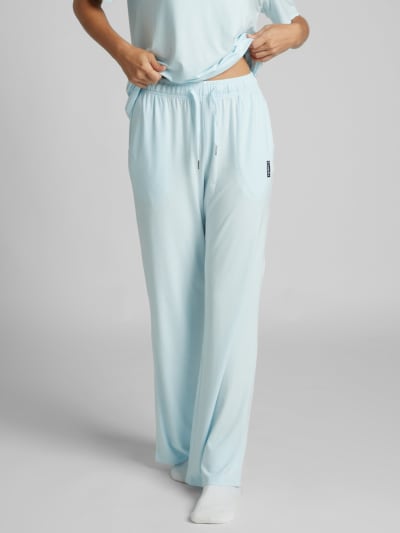 Powder Blue / F