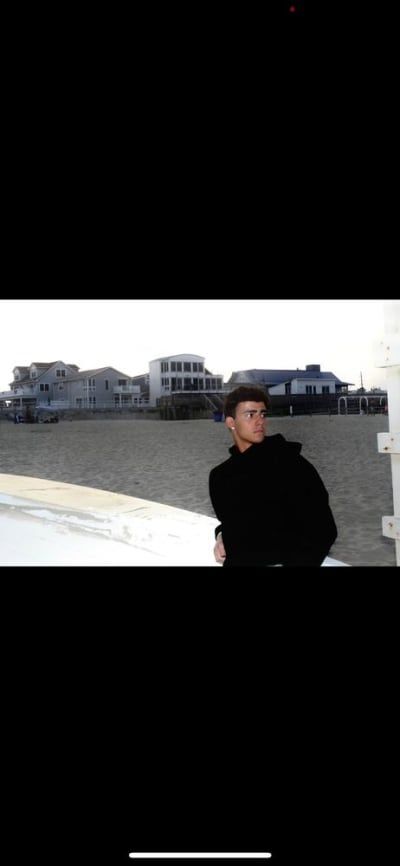 Matthew Askandar