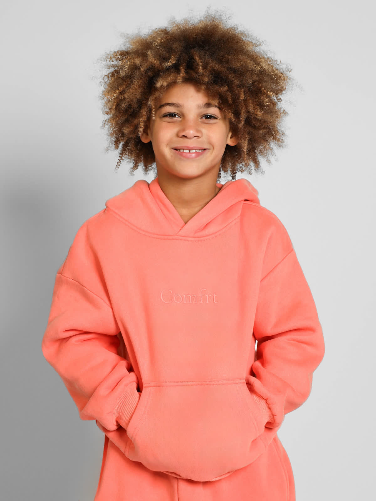 Signature Kids Hoodie — Comfrt