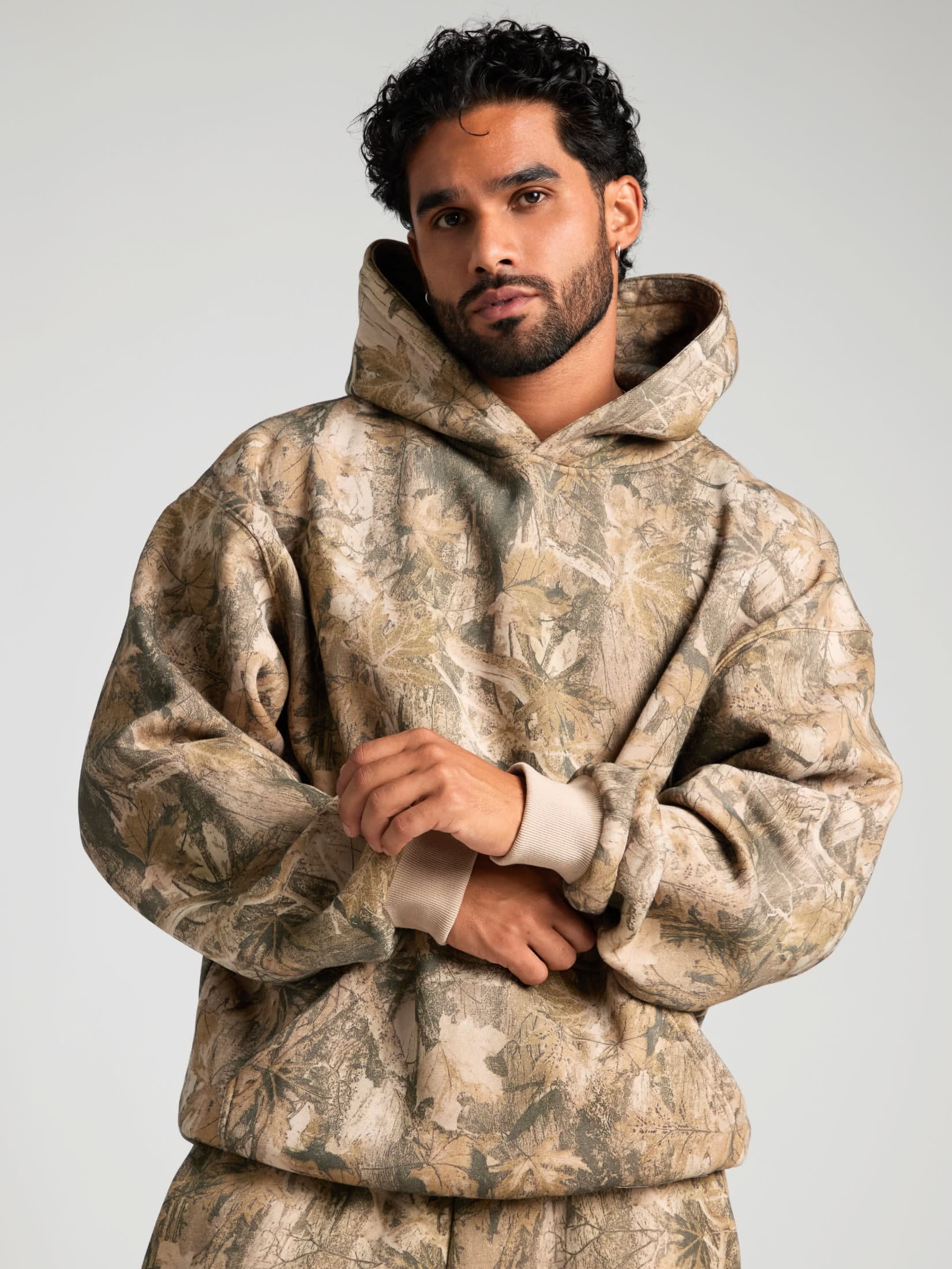 Camo Hoodie — Comfrt