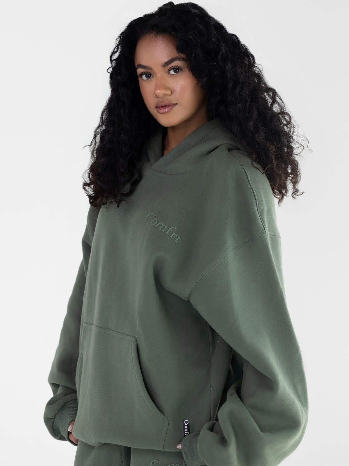 Minimalist Hoodie — Comfrt